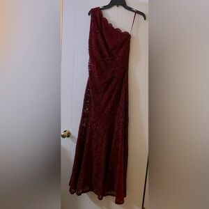 Chic One-Shoulder Burgundy Lace Dress
